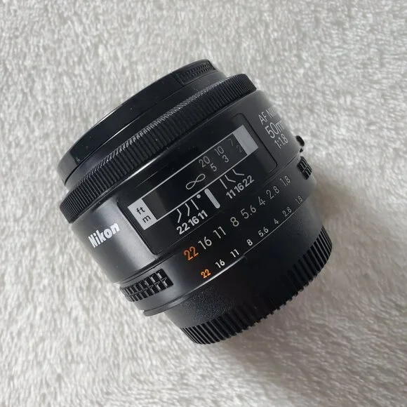 Nikon AF NIKKOR 50mm 1:1.8 Lens Vintage - Picture 2 of 9
